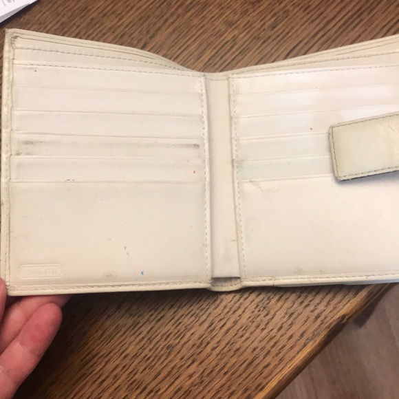 Used Coach Wallet - Picture 4 of 4